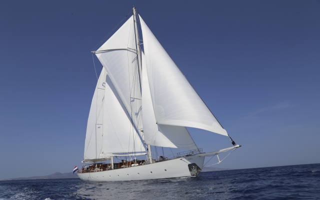 Rhea Sailing classics