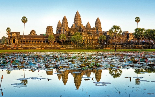 Der einzigartige Angkor Wat im Abendlicht