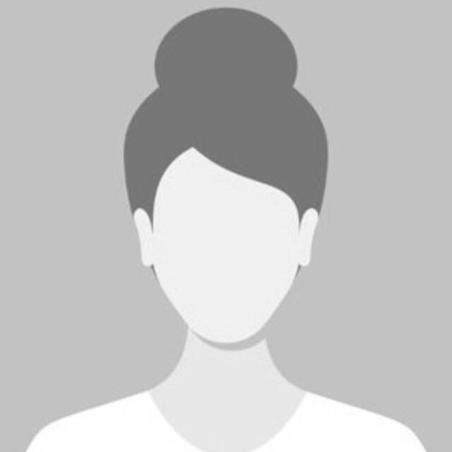 Portrait Yasmine Aalilit (Auszubildende)