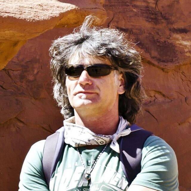 Portrait Mike Domnick