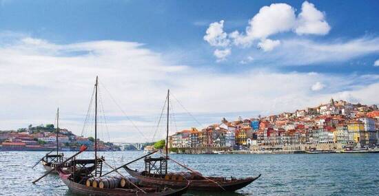 © elenaburn - Fotolia