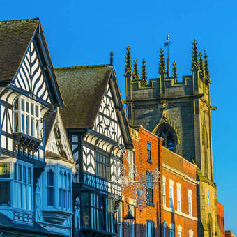 Gebäude entlang der Chester Row in Chester © dudlajzov - stock.adobe.com