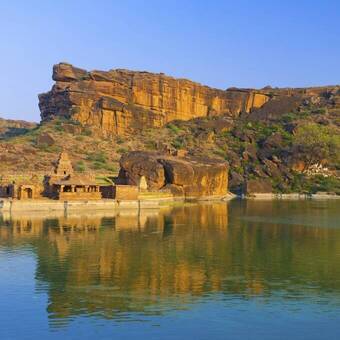 Die Höhlentempel von Badami 