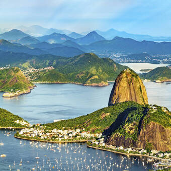 Blick auf den Zuckerhut in Rio de Janeiro, Brasilien 
