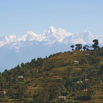 Blick auf die Himalaya Stadt in Nepal 