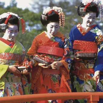 Geishas in Kyoto 