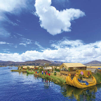 Schilfinseln der Uros auf dem Titicaca-See 