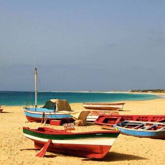 Kapverdische Inseln Fischerboote Strand Santa Maria © Karsten Thiele - Fotolia