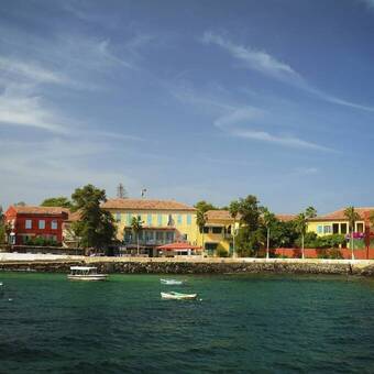 Blick auf die Altstadt der Insel Gorée 