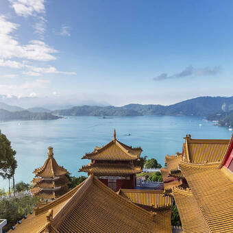Blick auf den Sonne-Mond-See auf Taiwan 