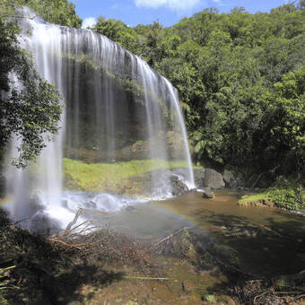 Ngardmau Falls, Koror / Palau 
