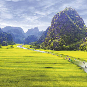 In der Trockenen Halong-Bucht 