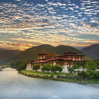 Ein herrlicher Abend in Punakha, Bhutan 