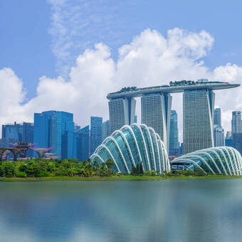 Skyline von Singapur an der Marina Bay © Richie Chan - stock.adobe.com