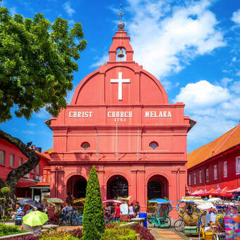 Christ Church und der Dutch Square in Malakka  © Richie Chan - stock.adobe.com