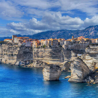 Spektakuläres Bonifacio, Korsika © Balate Dorin - stock.adobe.com