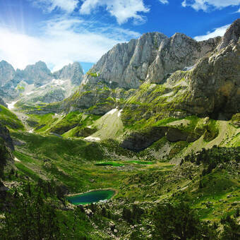 Unberührte Natur in den Albanischen Alpen © jahmaica - stock.adobe.com