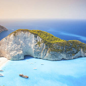 Navagio-Bucht mit Schiffswrack 