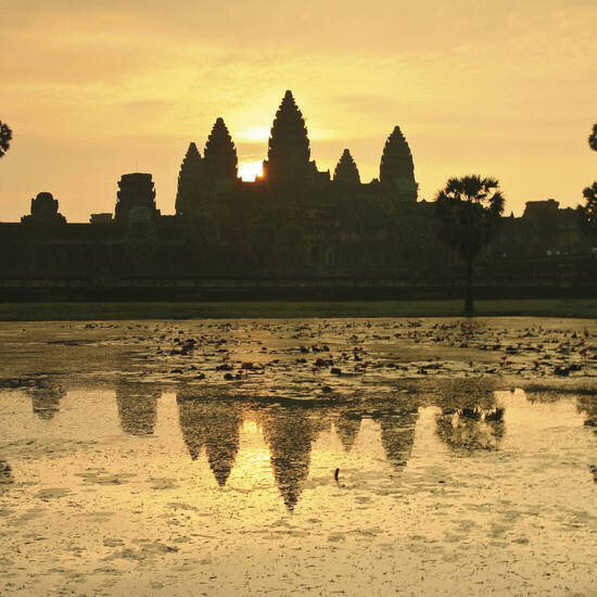 Sonnenaufgang in Angkor Wat 