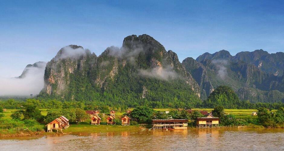 Bei Vangvieng, Laos © Worakit Sirijinda - Fotolia