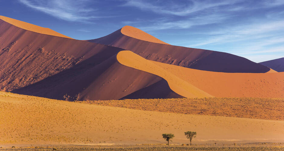 Eindrucksvolle Dünenformationen im Sossusvlei 