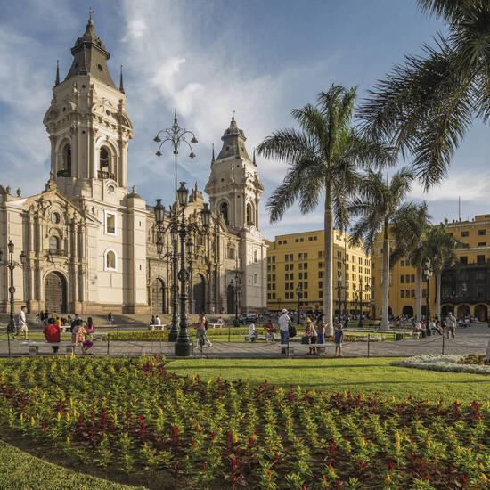 Der Hauptplatz in Lima, die Plaza de Armas 