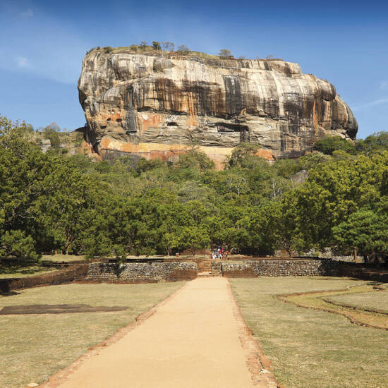 Blick zum Sigiriya-Felsen 