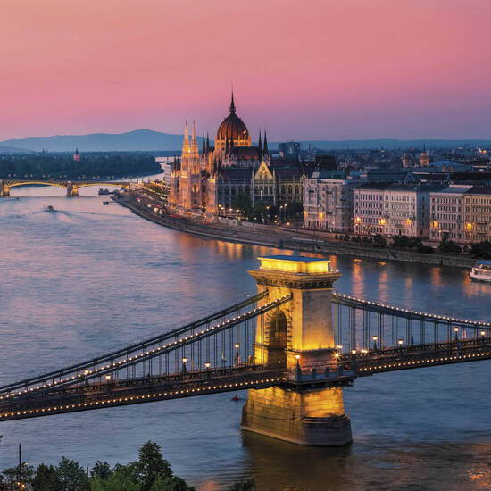Blick auf Budapest an der Donau 