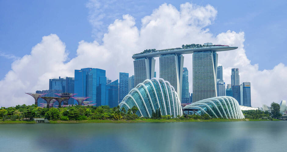 Skyline von Singapur an der Marina Bay © Richie Chan - stock.adobe.com