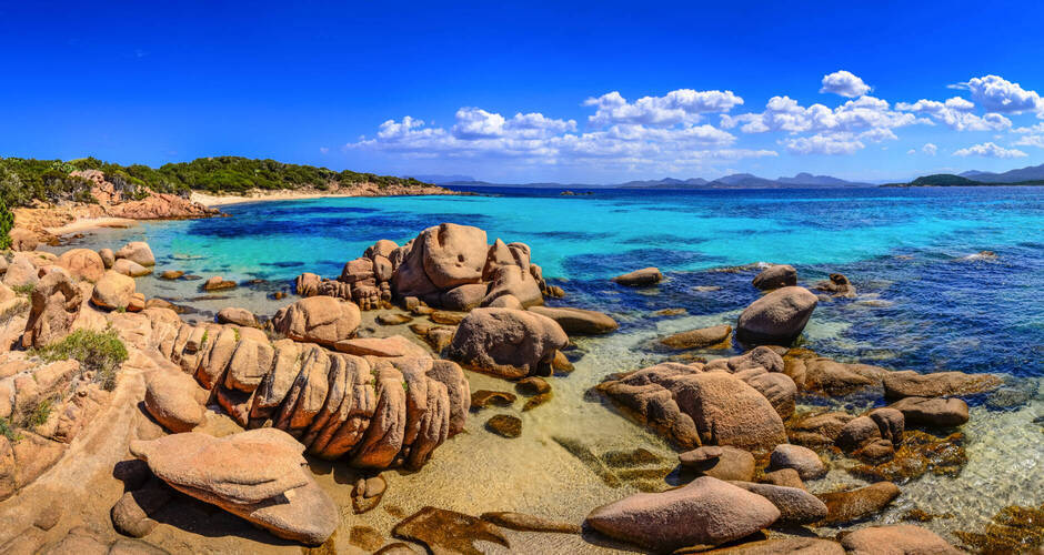 Costa Smeralda auf der italienischen Insel Sardinien ©Martin M303 - stock.adobe.com