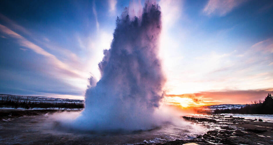Eruption of Geyser in Iceland. Splash ©zinaidasopina112 - stock.adobe.com