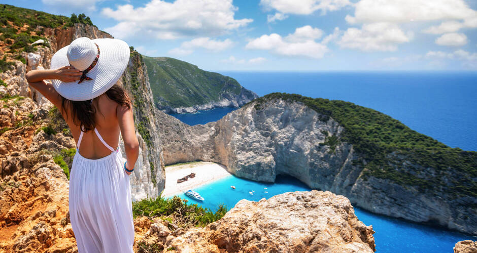 Strand von Navagio auf der griechischen Insel Zakynthos © moofushi - stock.adobe.com