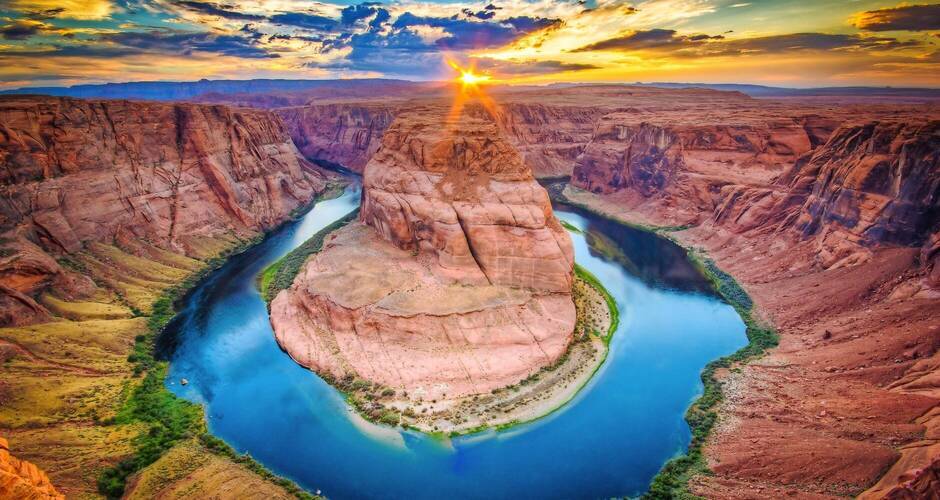 Horseshoe Bend am Colorado River in Arizona © ronnybas - stock.adobe.com